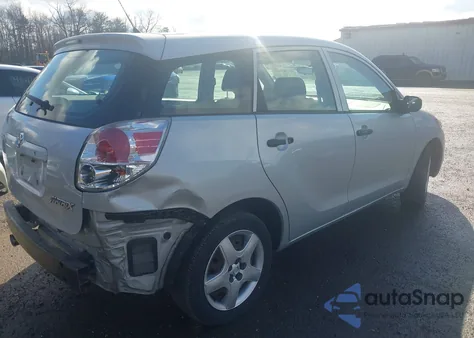 2007 Toyota Matrix z USA, uszkodzony, nr VIN 2T1KR32E97C680263